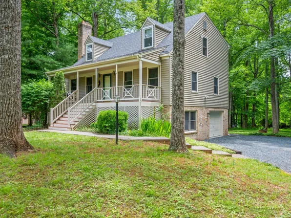 125 Cane Raiser Ct, Amherst, VA 24521