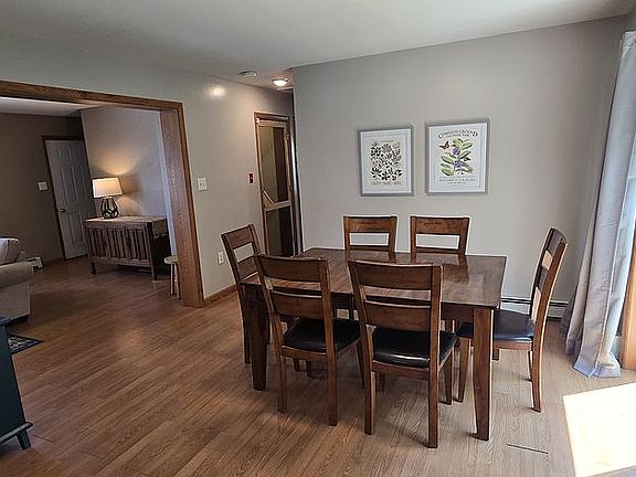4th image of 12 Alexander Ln