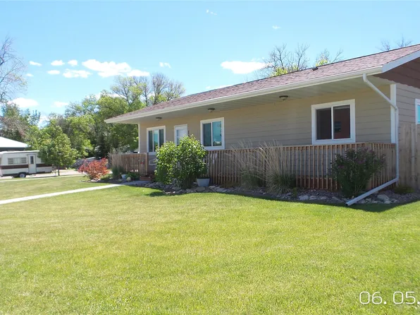 1026 7th Ave S, Great Falls, MT 59405