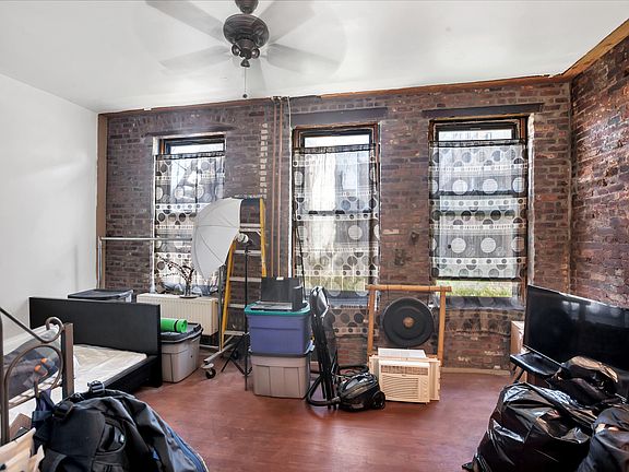 2nd image of 278 E 7th St APT 4A