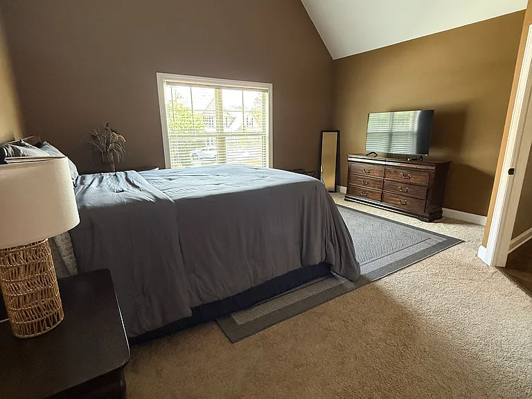 122 Ramsbrook Dr — Photo 33