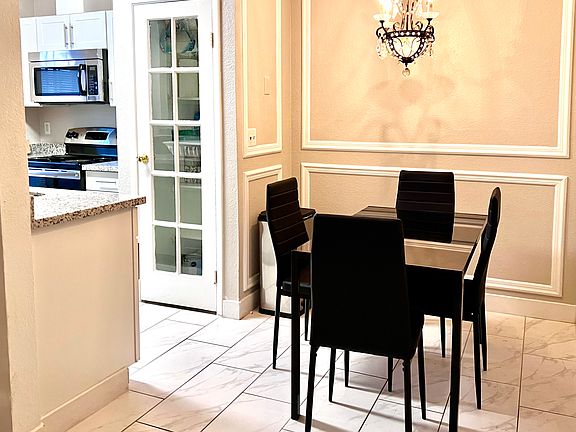 3rd image of 3602 Gaylord Dr Unit 150