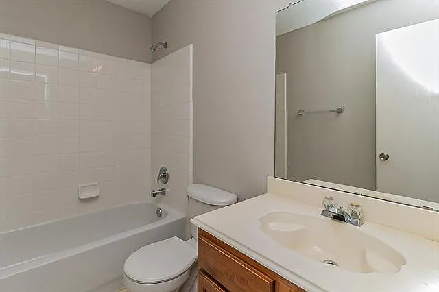 2404 Glenhaven Dr — Photo 89