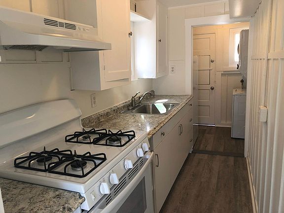 5th image of 4680 Saratoga Ave