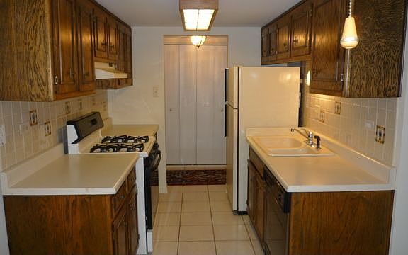 4th image of 502 Redondo Dr APT 507
