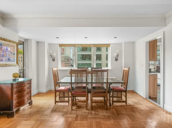 45 East End Avenue image 4 of 20