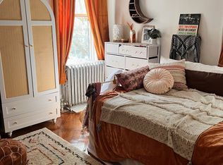 574 7th St APT 10, Brooklyn, NY 11215