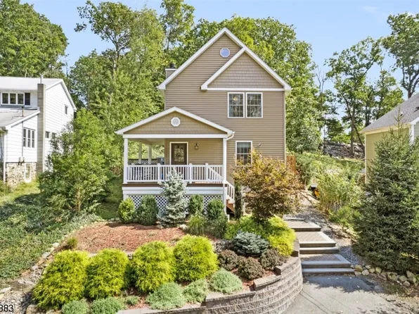 102 Summit Dr, Denville Twp., NJ 07834