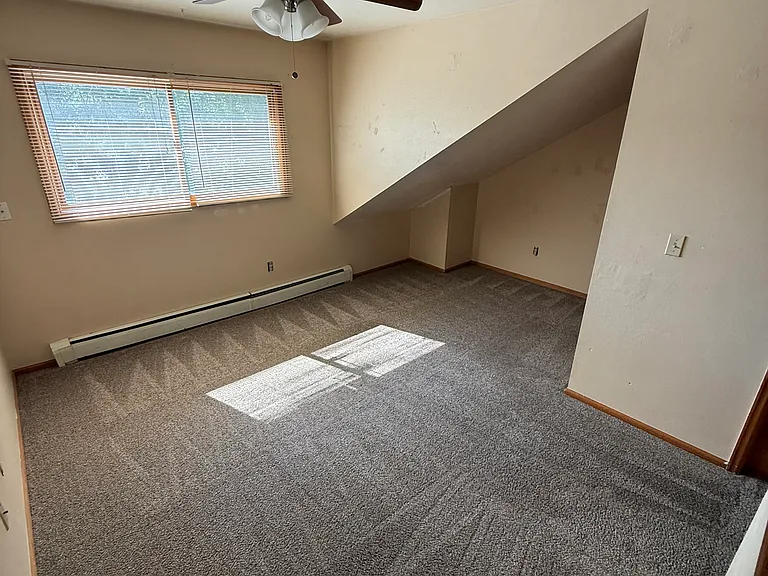 3131 Bell Dr — Photo 12