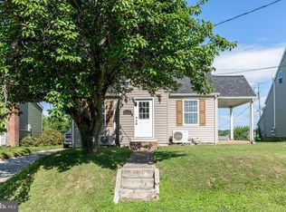 760 N Houcksville Rd, Hampstead, MD 21074