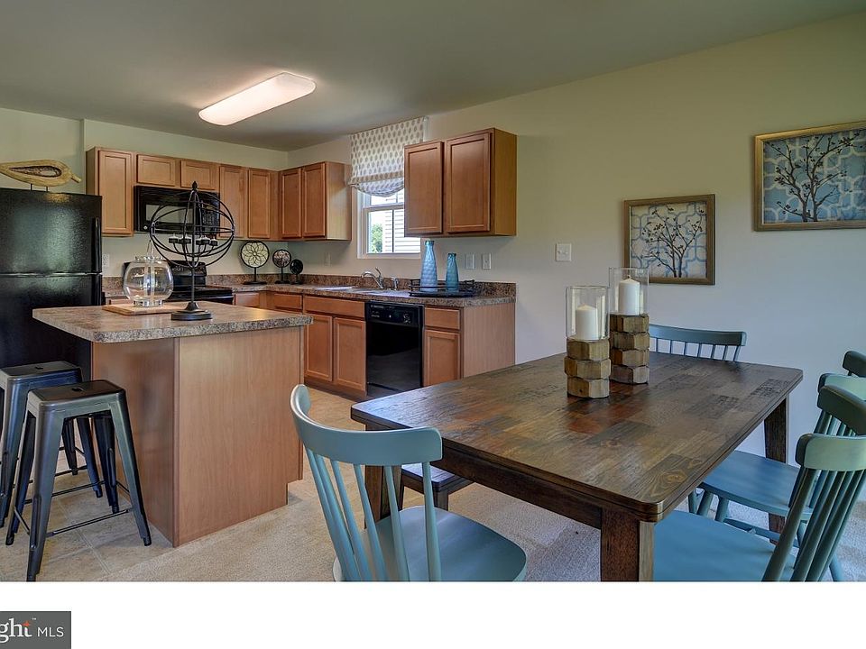 2nd image of 1251 Marta Dr