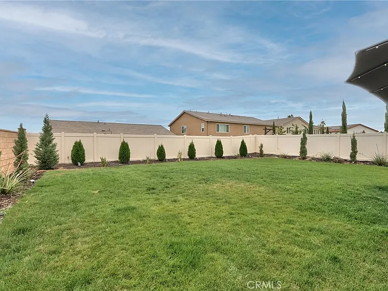 33063 Table Rock Dr — Photo 36