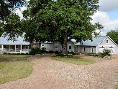 199 Cummins Creek Way, Round Top, TX, 78954