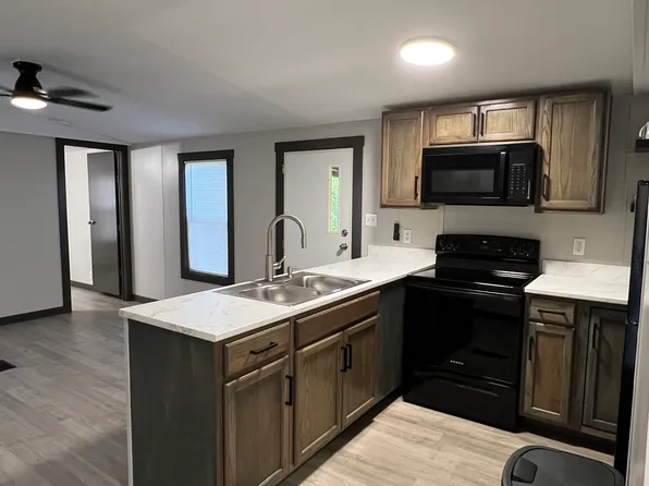 (undisclosed Address), Burnsville, NC 28714