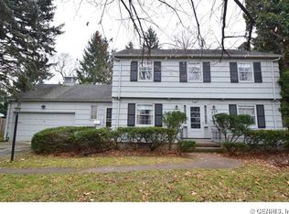 323 Corwin Rd, Rochester, NY 14610