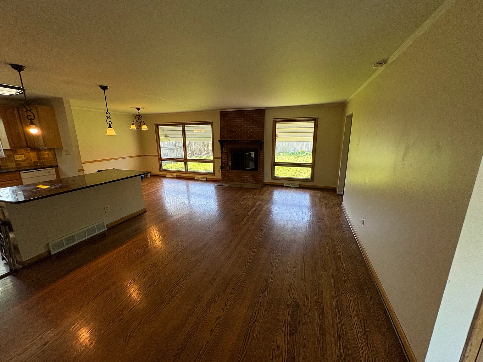 2317 Edgevale Rd — Photo 2