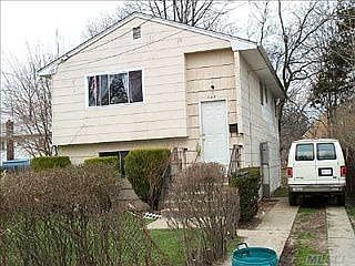 1st image of 759 Railroad Ave