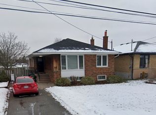 82 Elvaston Dr #Basement, Toronto, ON M4A 1N6
