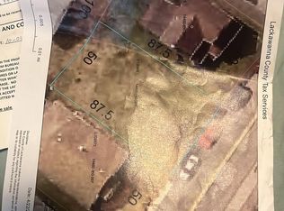 2749 Jackson St, Scranton, PA 18504