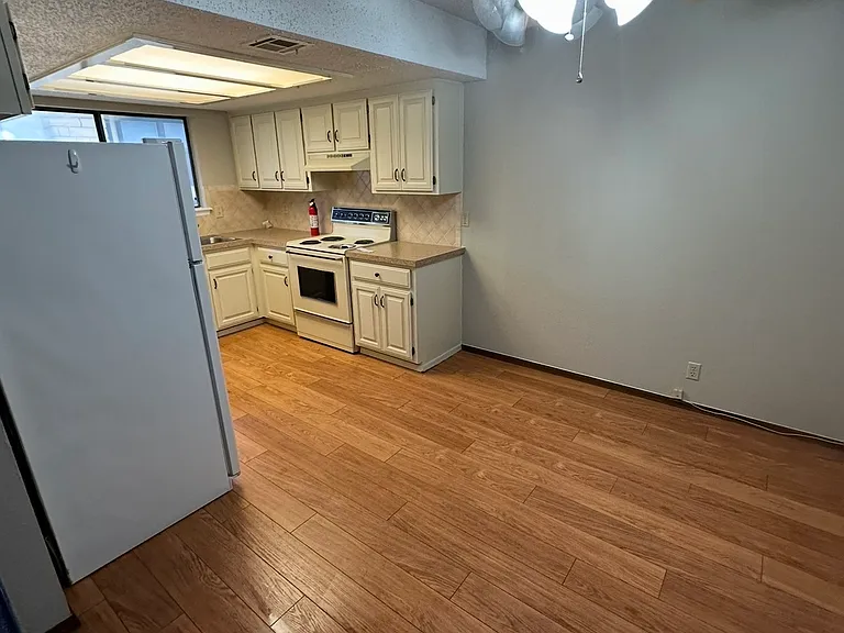 5201 Nowata Rd #202 — Photo 4