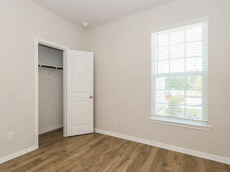 15574 Caramel Springs Dr — Photo 14