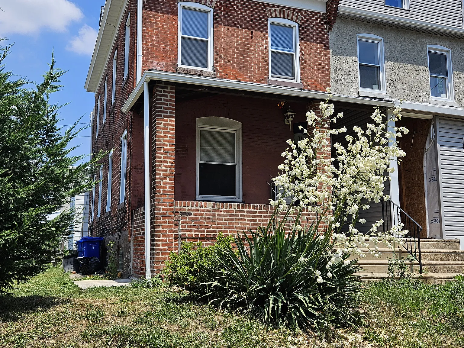 1 bed, 700 sqft, $1,300 — Photo 1