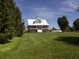 3105 E 7500s Rd, Saint Anne, IL 60964