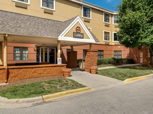 Chicago - Gurnee, 5724 Northridge Dr, Gurnee, IL 60031