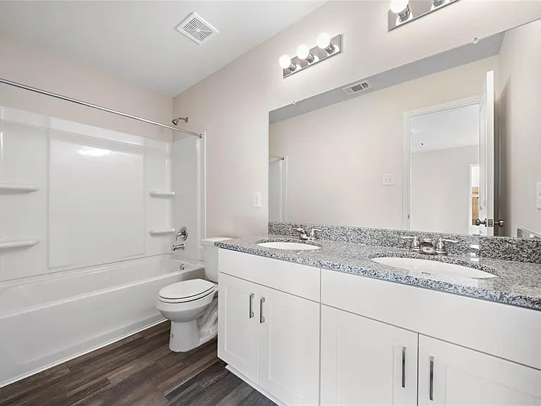 15528 Briar Forest Dr — Photo 7