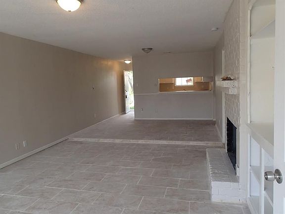 4th image of 12823 Dairy Brook Dr