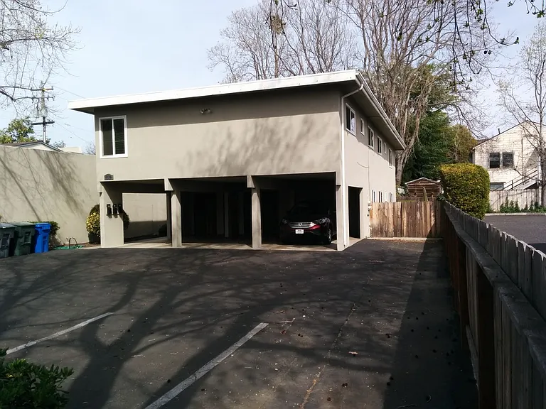 1312 Broad St — Photo 4