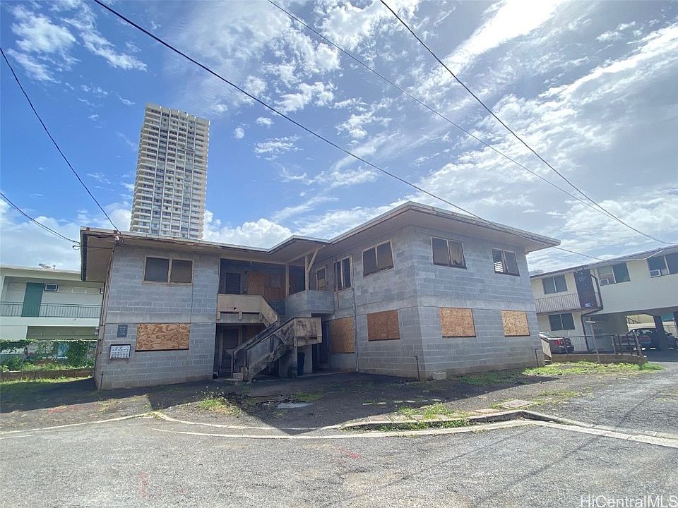 1st image of 829 Waiaka Pl