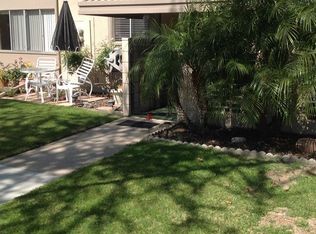 1900 McKinney Way APT 22D, Seal Beach, CA 90740