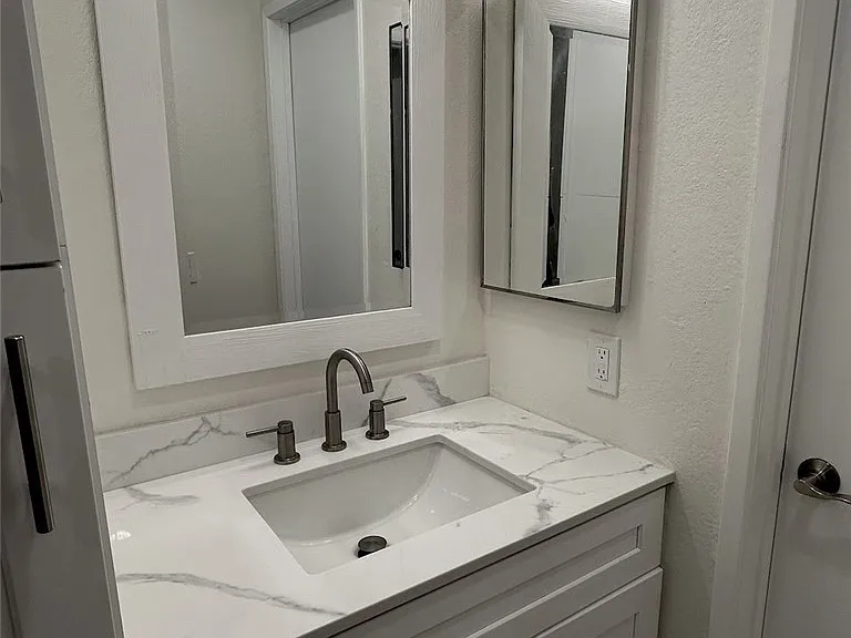 1031 Linden Ave #107 — Photo 6