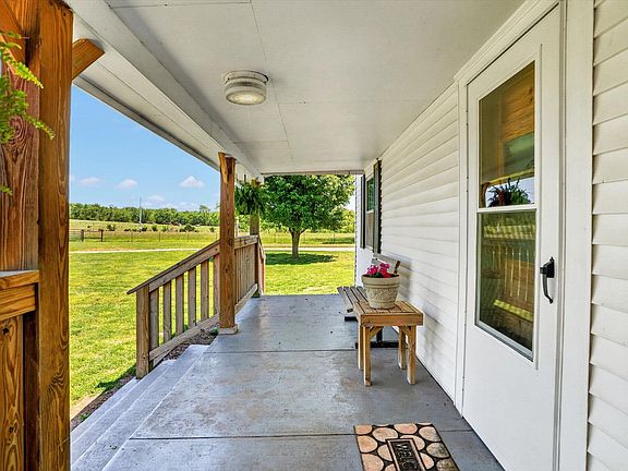 4th image of 4848 S 50th Road