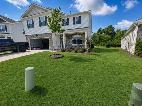 57 Stone Apairy Dr, Angier, NC