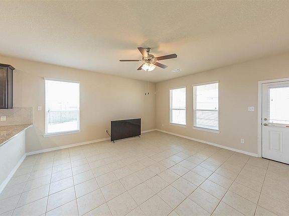 5th image of 12731 Beacon Cove Dr