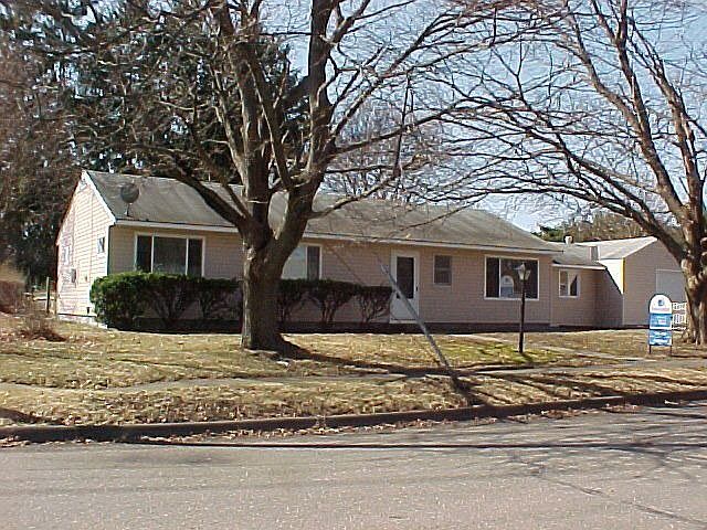 1st image of 303 Winding Way