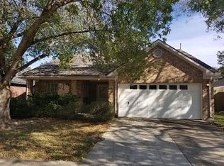 3517 Riverside Dr, Pearland, TX 77581