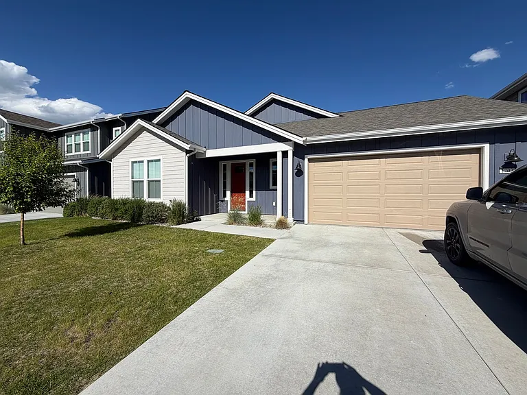 1702 Wyatt Earp Ct — Photo 17