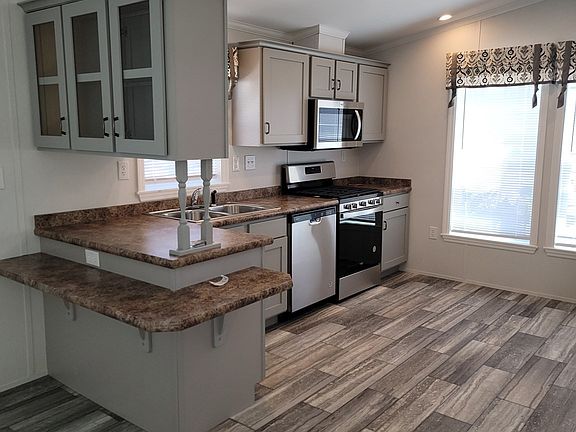 2nd image of 1540 Broadway #49