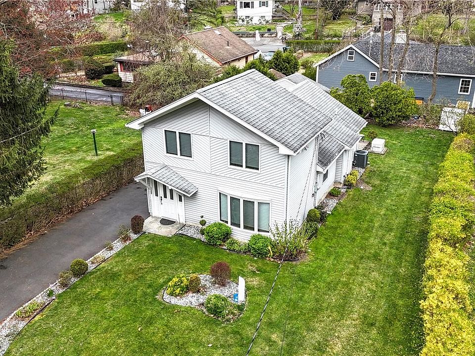 1st image of 39 Pine Hill Drive