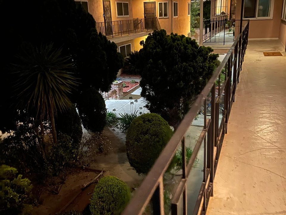 1st image of 919 E La Palma Dr APT 10