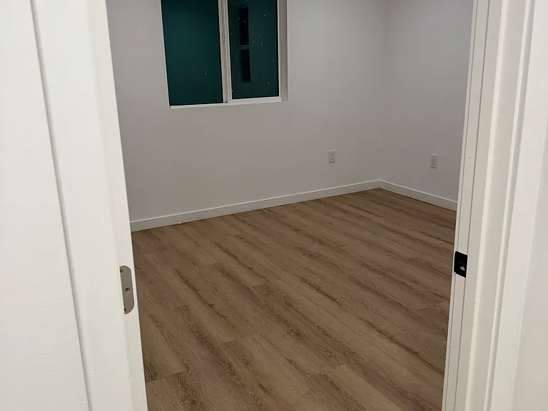 2624 W Alhambra Rd — Photo 12