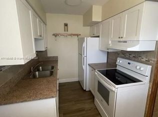 400 SW 30th St #400, Fort Lauderdale, FL 33316