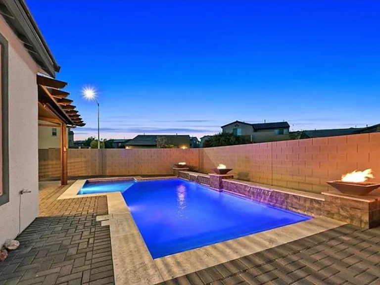 6915 Fordham Creek St — Photo 2