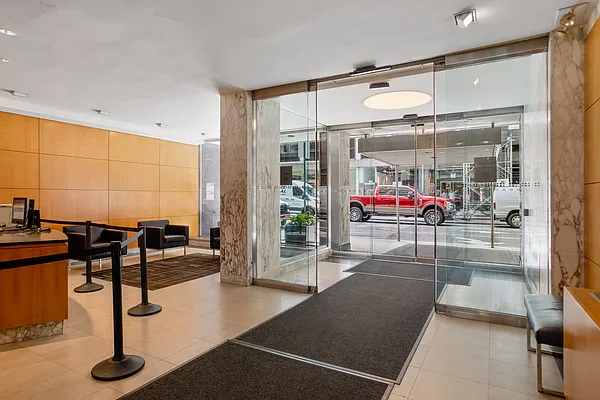 Rented by Oxford Property Group | media 40