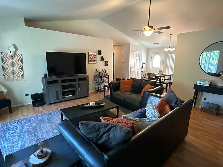 2723 Daisy Dr — Photo 11