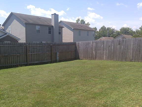 3rd image of 2792 Whiteberry Dr