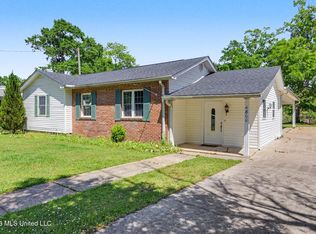 4800 Forrest St, Moss Point, MS 39563
